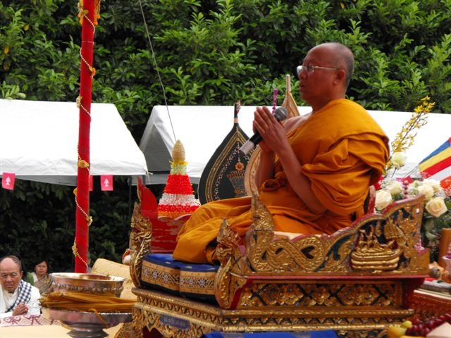 12celebrationxongprabang2011 499.jpg